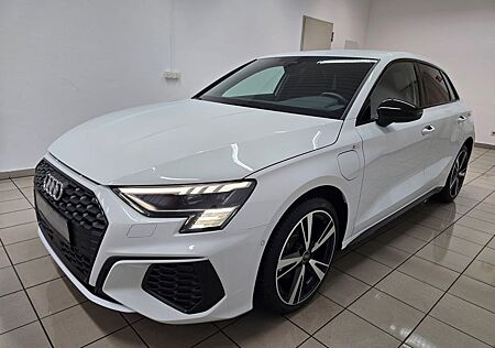 Audi A3 Sportback 40 TFSIe S Line Matrix Kamera 18"
