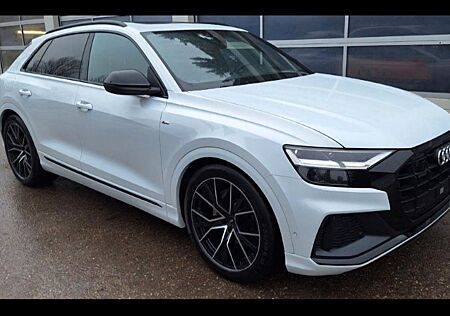 Audi Q8 50 TDI quattro S Line