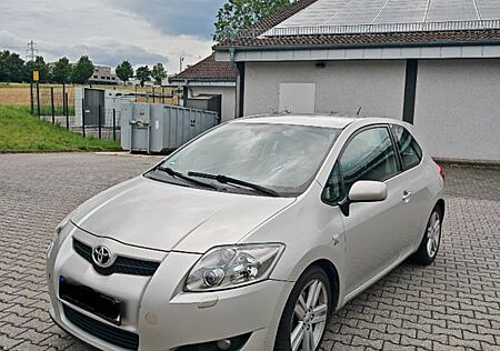 Toyota Auris gebraucht kaufen Toyota Auris 2.2 D-CAT Diesel Händler Export Bastler