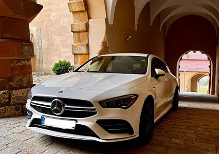Mercedes-Benz CLA 45 AMG Shooting Brake AMG CLA35 SB | 1. Hand | OZ Felgen | Scheckheft