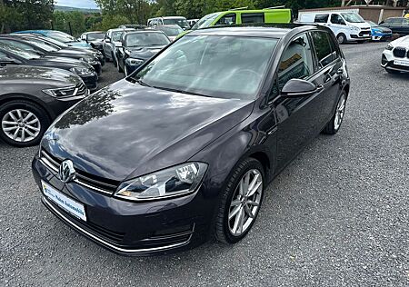 VW Golf Volkswagen VII Lim. Comfortline BMT,Navi,PDC,ACC