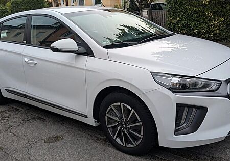 Hyundai Ioniq ELEKTRO - von privat