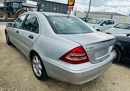Mercedes-Benz C 180 AVANTGARDE