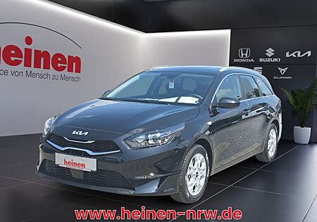 Kia Cee'd Sportswagon cee'd SW 1.5 VISION DCT NAVI KOMFORT PLUS