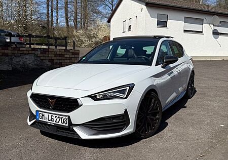 Cupra Leon Panoramadach / VZ CUP / Garantie 08/27