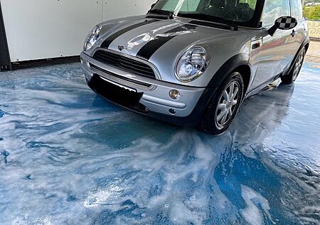 Mini ONE R50