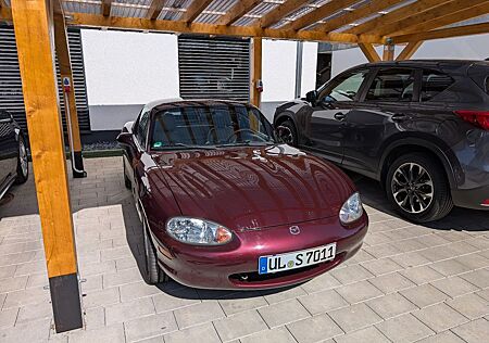 Mazda MX-5 1.6 16V Miracle Hardtop - HU Neu!