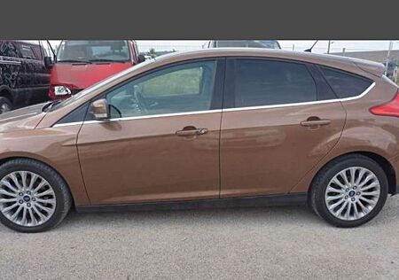 Ford Focus Top 1,6 EcoBoost 182 PS Titanium X