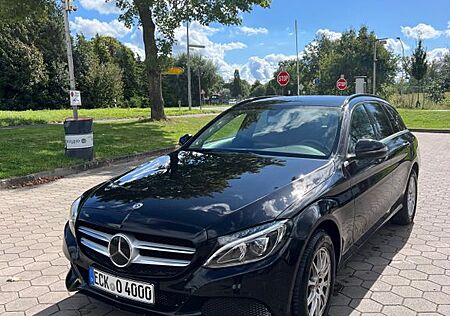 Mercedes-Benz C 220 d 4MATIC T Autom. -