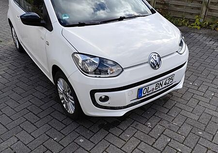 VW Up Volkswagen ! 1.0 / 44kW / Cup