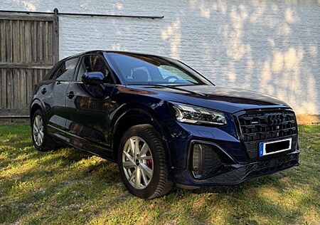 Audi Q2 40 TFSI S tronic quattro S line S line