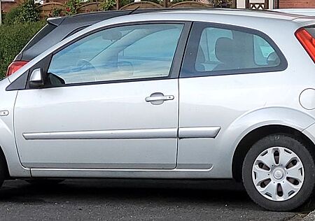 Ford Fiesta 1,3 51 kW Style Style