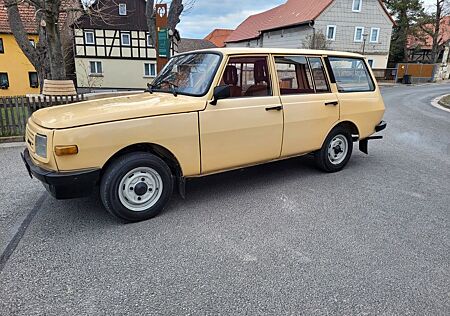 Wartburg 353 TOURIST/KOMBI FRONTKÜHLER ORGINAL ZUSTAND