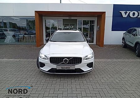 Volvo V60 T6 Plus Dark Plug-In Hybrid AWD/AHK/Pano-D./