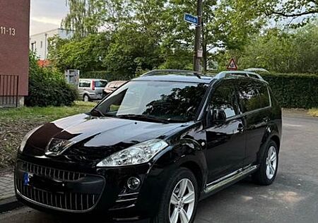 Peugeot 4007 Platinum HDi FAP 155 5 STR Platinium