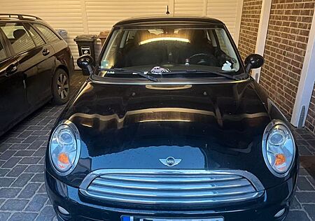 Mini Cooper D AT Cooper