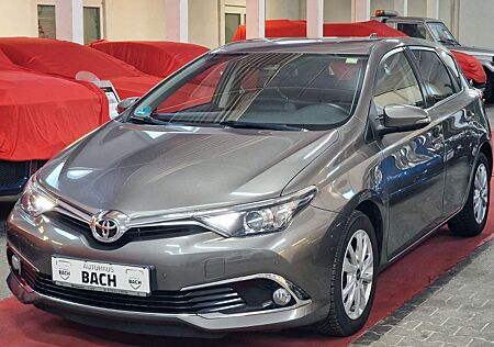Toyota Auris Executive*1.HAND*TÜV NEU*NAVI*KAMERA*