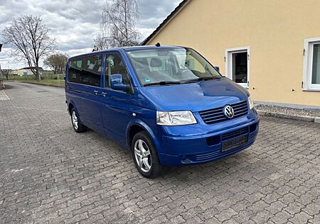 VW T5 Shuttle Volkswagen Lang 8-sitzer