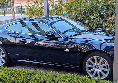 Jaguar XK8