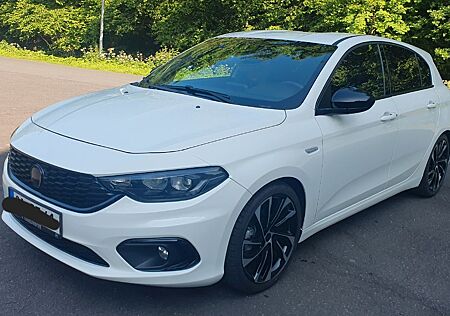 Fiat Tipo 1.4 T-Jet SPORT SPORT