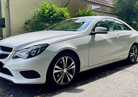 Mercedes-Benz E 200 Sport Edition Autom. Sport Edition
