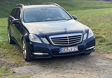 Mercedes-Benz E 350 CDI V6 4MATIC Avantgarde, Top-Ausst.