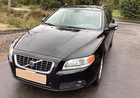 Volvo V70 D5 Kinetic