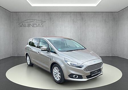 Ford S-Max 2.0 Titanium AWD Navi/Leder/Spurh./ACC/RFK