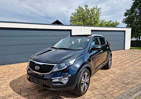 Kia Sportage Spirit 4WD,Leder,Pano,Navi,Kamera,Xenon