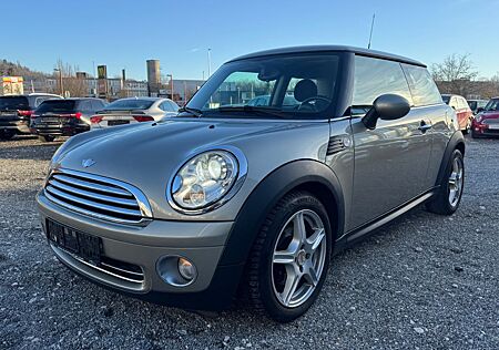 Mini ONE Pepper Automatik /LEDER/PDC/ALU/XENON/