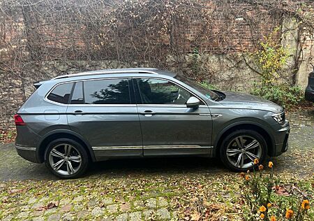VW Tiguan Allspace Volkswagen 2.0, TDI R-Line, 4MOTION DSG