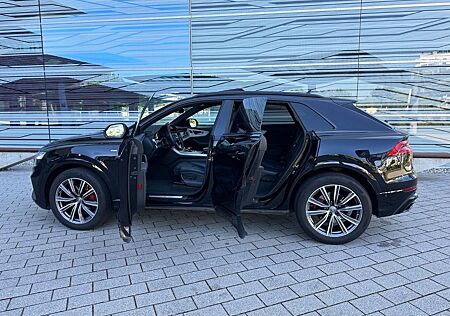 Audi Q8 50 TDI quattro tiptronic/ 2x S Line/Pano/HUD