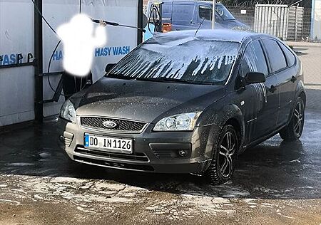 Ford Focus 1.6 TDCi - Diesel - 5-Türer - TÜV abg