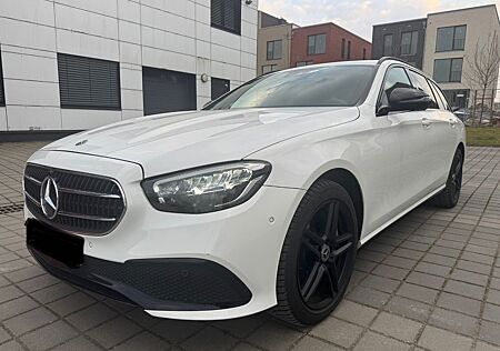 Mercedes-Benz E 300 de T Autom. - 360 NIGHT TOP