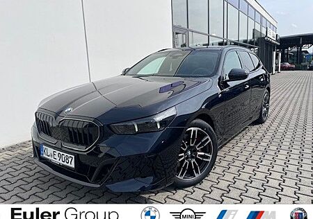 BMW 520 d xDrive Touring Sportpaket HUD AHK-klappbar