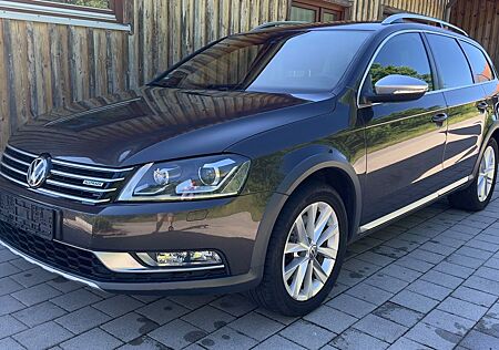 VW Passat Alltrack Volkswagen 2.0 TDI 4MOTION Alltrack Blu...