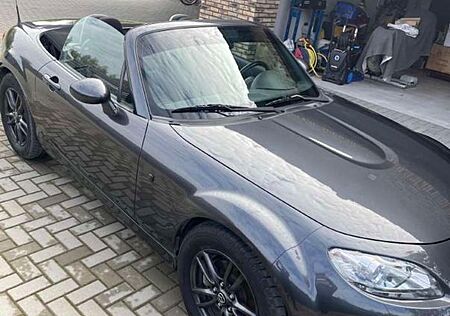 Mazda MX-5 2.0 MZR Roadster Coupe
