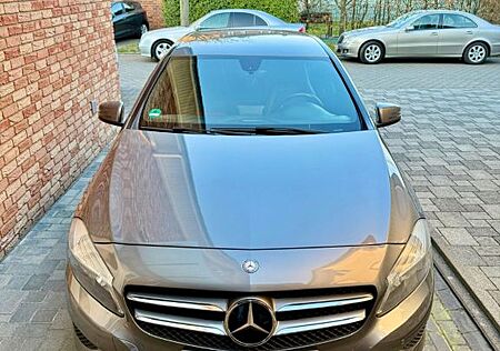 Mercedes-Benz A 180 - gepflegt - HU neu