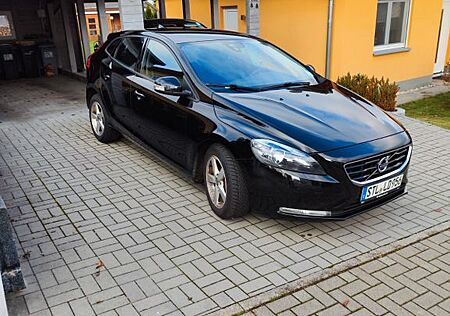 Volvo V40 D3 -