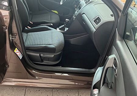 VW Polo Volkswagen 1.2 TSI DSG -
