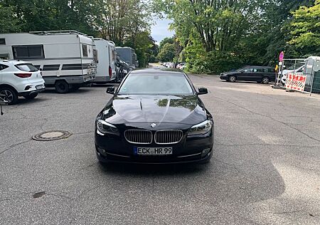 BMW 528i Automatik Scheckheftgepflegt *2.Hand*