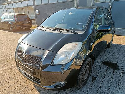 Toyota Yaris Team