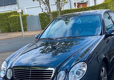 Mercedes-Benz E 200 CDI AVANTGARDE Avantgarde