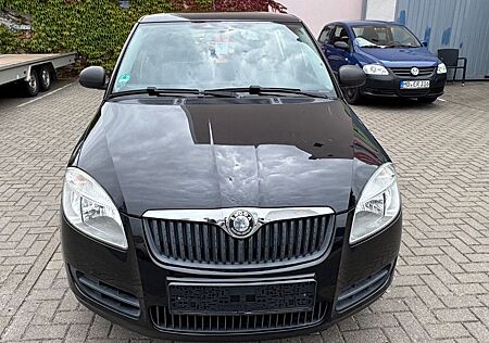 Skoda Fabia 1.4 16V *Klima/Scheckeheft/63KW/2.Hand*