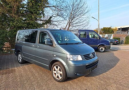VW T5 Transporter Volkswagen Bus Multivan Atlantis