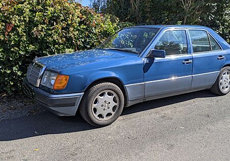 Mercedes-Benz 200 gebraucht kaufen Mercedes-Benz 200 W124 200E
