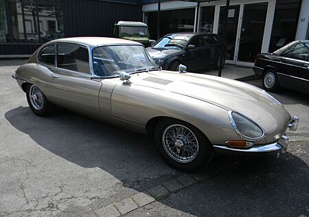 Jaguar E-Type 4,2 Coupe 2+2