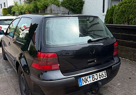 VW Golf Volkswagen 1.9 TDI
