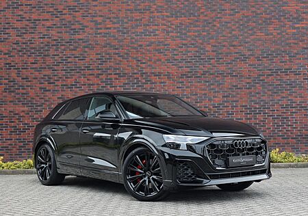 Audi Q8 gebraucht kaufen Audi Q8 60 TFSIe quattro | - Pano - AHK - Matrix HUD