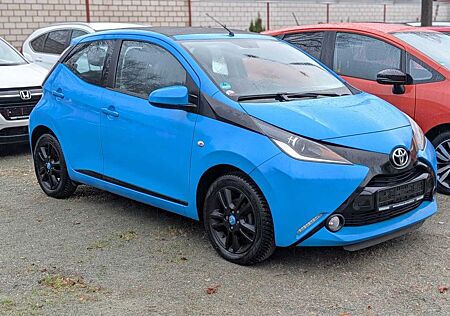 Toyota Aygo (X) Aygo 5-Türer x-wave